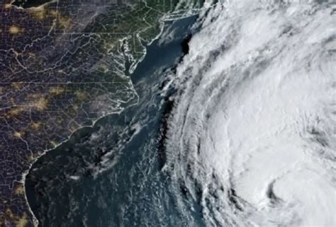 Llega la lluvia a Nueva Inglaterra y el Atlántico canadiense mientras el huracán Lee avanza hacia el norte